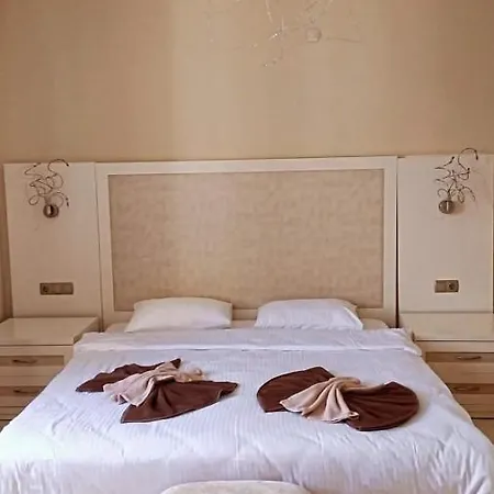 Goldcity 2 Chambres, Vue Sur Mer, Aquapark Non Inclus アパートホテル アランヤ
