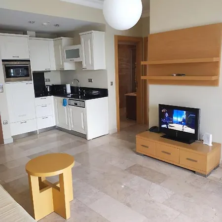 Goldcity 2 Chambres, Vue Sur Mer, Aquapark Non Inclus アパートホテル